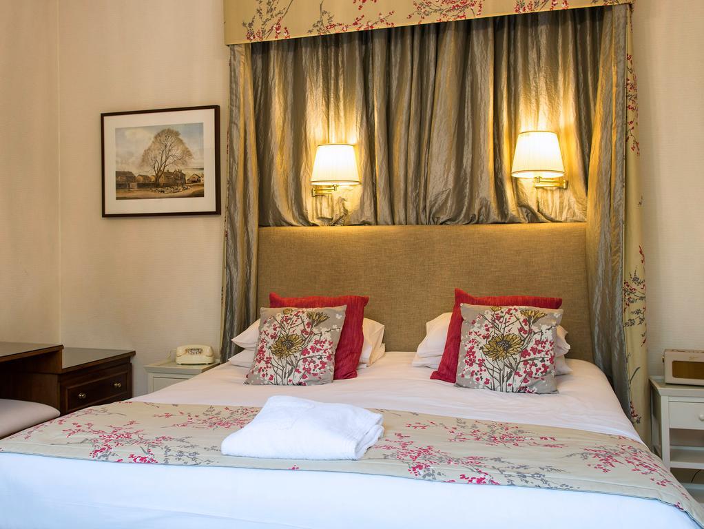 Ascot House Hotell Harrogate Exteriör bild