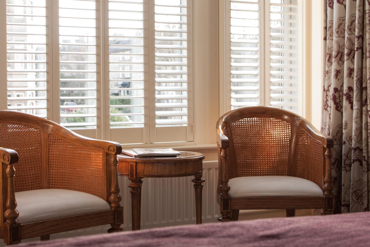 Ascot House Hotell Harrogate Exteriör bild
